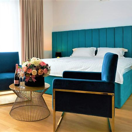 Hotel Glory Oradea Exteriér fotografie