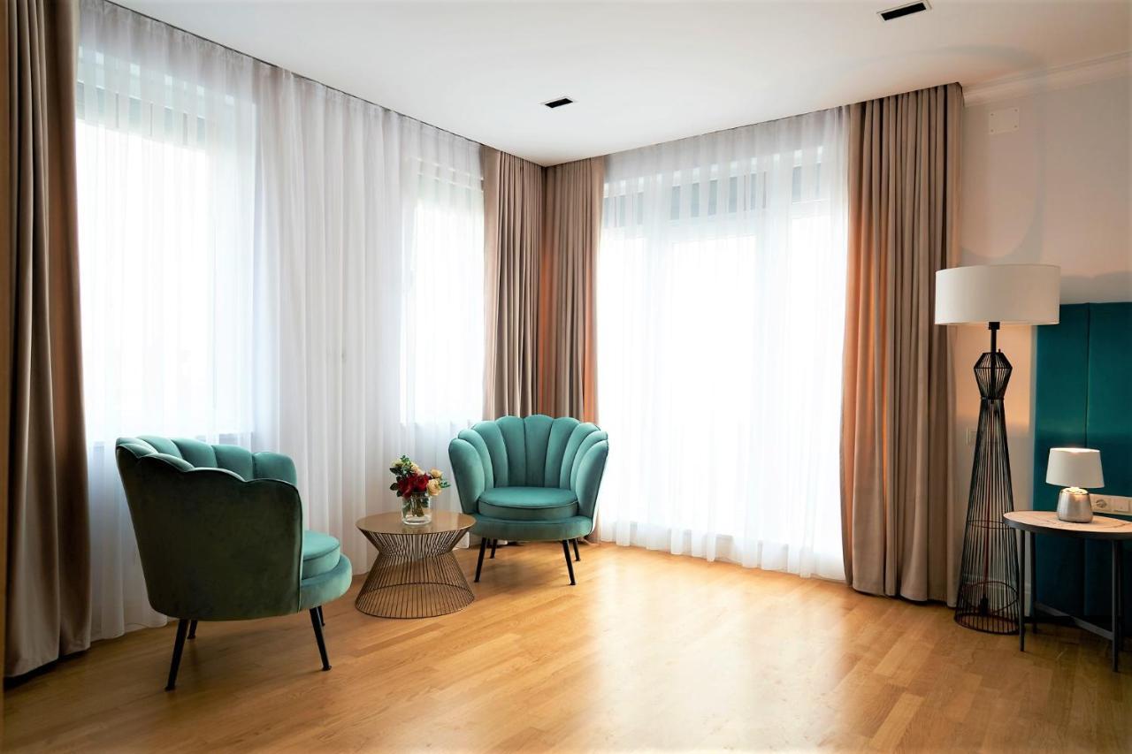 Hotel Glory Oradea Exteriér fotografie