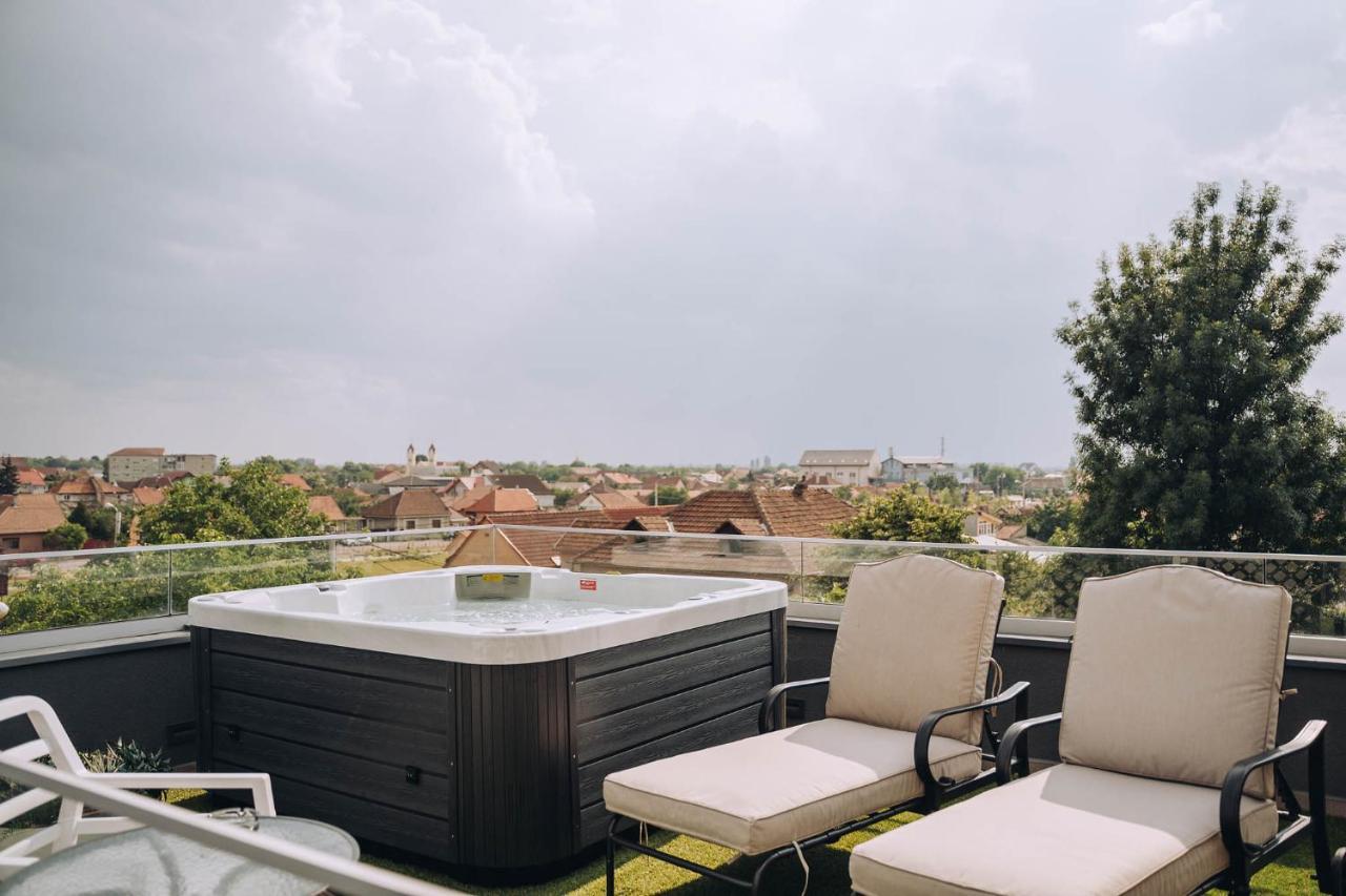 Hotel Glory Oradea Exteriér fotografie